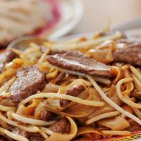 Beef Chow Funn With Black Bean Sauce · 