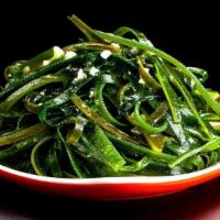 Seaweed Salad With Garlic Sauce · mild