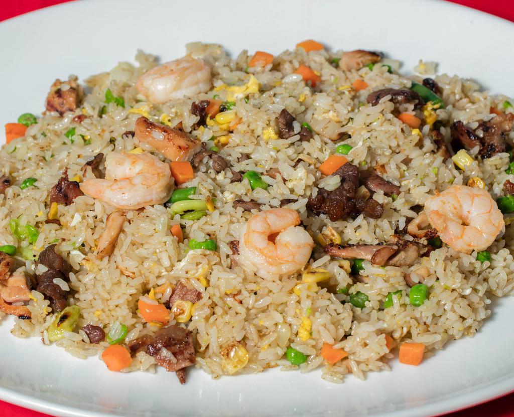 House Special · Delicious fried rice with chicken, beef, pork, and prawn.