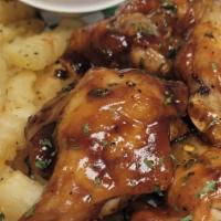 8 Pieces Wingz & Fries · 8 pc Fried Chicken Wingz  Tossed in your favorite sauce with French Fries Or your choice of ...