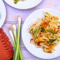 Vegan Pad Thai With Curry Powder · Vegan pad Thai seasoned with curry and your choice of tofu or mix vegetables.