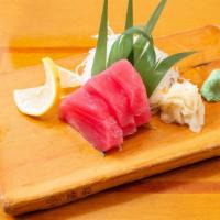 Spicy Tuna Sashimi Salad · Lettuce, cucumber, tuna mix spicy sauce & masago.