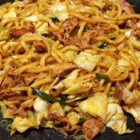 Yaki Udon · (Stir Fried Round-Noodle with Veggie/ Beef/ Chicken/ Seafood)