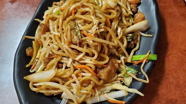 Chicken Stir-Fried Noodle · 