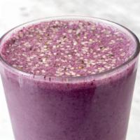 Powerberry · Almond milk, strawberries, blueberries, plant protein, hemp seeds, honey