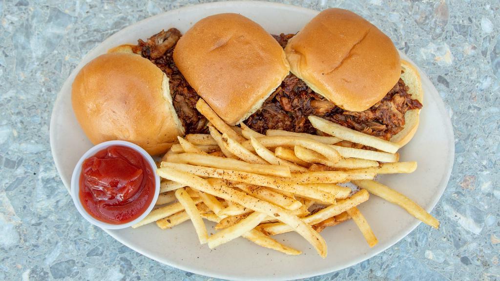 Bbq Pulled Pork (3)  (Middleton Mini Sliders) · Served with fries.