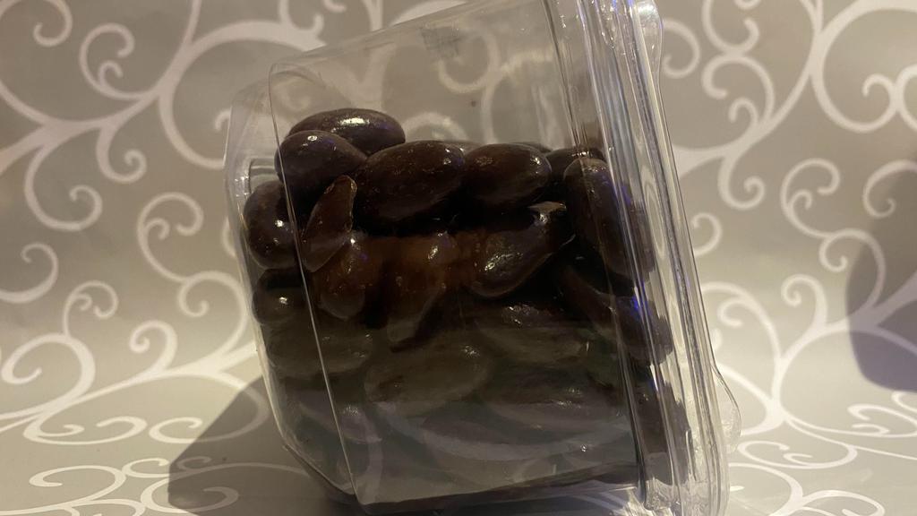 Dark Chocolate Almonds  · Nutrition Facts
Servings: 11 pieces (31g)
Servings per pack 8