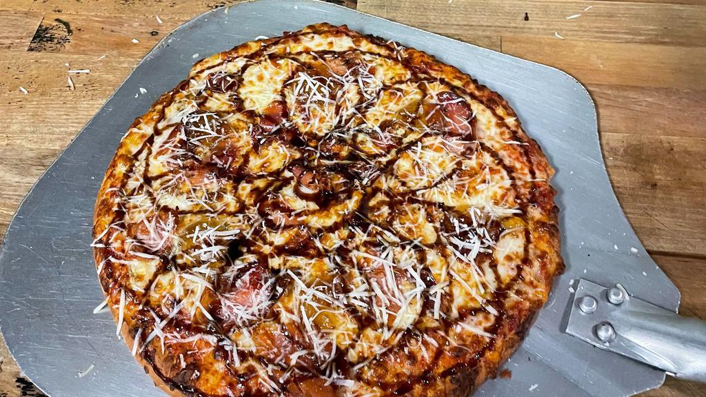 10'' Acerose Pie · Tomatoes sauce, Asiago cheese, imported Gorgonzola, sweet fig preserve, prosciutto, Romano, and balsamic reduction.