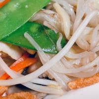 Chicken Chow Mein · Crispy Noodle.