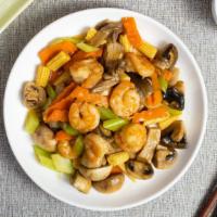 The Duel Of The Shrimps · Stir-fried shrimp with fresh vegetables.