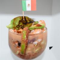 Coctel De Camaron · Shrimp cocktail.