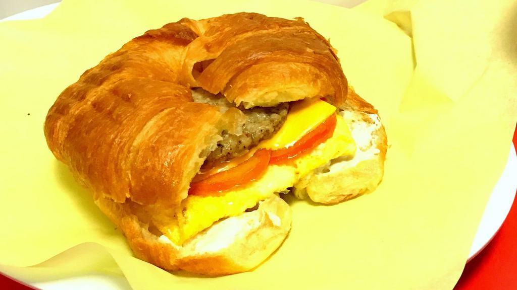 Buen Dia · Ham, bacon or sausage, egg, and American cheese.