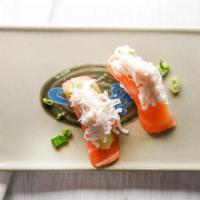 Lodup Nigiri-Sushi · Salmon, crab, avocado, green onion, & sweet sauce.