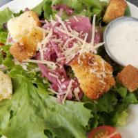 Pub Green · Vegetarian. Mixed lettuces, grape tomatoes, cucumber, marinated red onion, croutons, Parmesa...