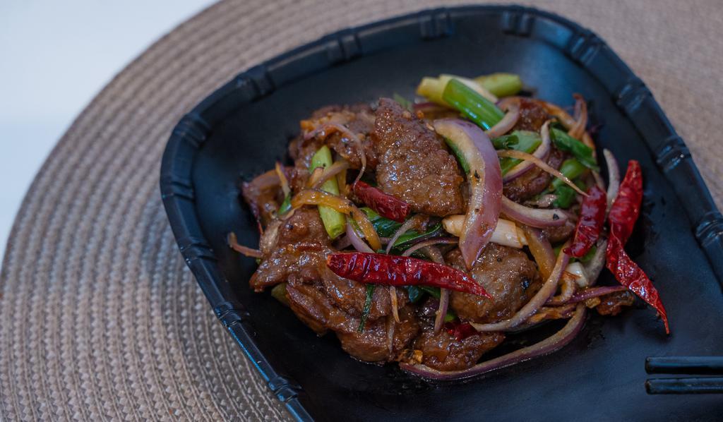 Mongolian Beef · Hot & Spicy. Minced beef, garlic, scallions.