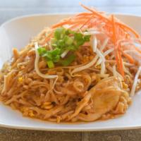 Pad Thai · Rice noodle stir-fried with egg, green onion and bean sprouts.