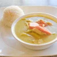 Yellow Curry · Spicy yellow curry with coconut milk, potatoes, carrots and onions.