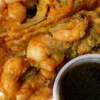 G. Shrimp · Cajun Seared Shrimp, Sauteed Shredded Broccoli, Carrots, Green and Red Cabbage