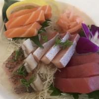 Sashimi (20) · Chef's choice. Roll not offered.