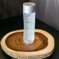 Voss Artesian Water · 16.9 FL OZ (500 mL)