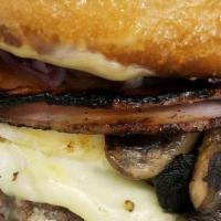 #3 Mushroom Swiss Burger · Garlic & beer mushrooms, Swiss cheese,
rosemary mayo, arugula, tomato