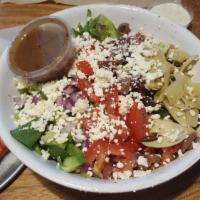 Greek Salad (Dinner) · Green Pepper, Red Onion, Artichoke, Tomato, Kalamata Olive, Feta, Balsamic
