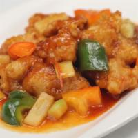 Sweet & Sour Chicken · Soy protein or fried mushroom, pineapples, bell peppers, cucumber.