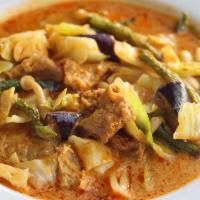 Vegetable Curry · Cabbage, green bean, egg-plant, mushrooms, bean curd, coconut milk cook with curry sauce