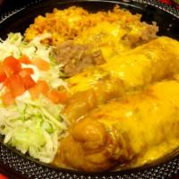 Perico'S Special · Chile relleno, enchilada, meat on request, red or green chile, rice, beans, salad, tortilla.