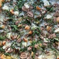 Green Goat · Spinach, Mushrooms, Roasted Garlic, and Ricotta mix, on a Mozzarella and in-house Basil Pure...