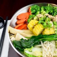 Vegetable Bowl · Non-spicy Vegetable Broth, Broccoli, Carrot, Enoki Mushroom, King Mushroom, Watercress, Spin...