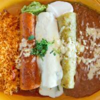 Plato Bandera Combo · Brillant flavors and the colors of the Mexican flag with three enchiladas. Green chile verde...