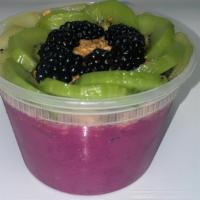 Komodo Bowl · Acai or pitaya. strawberry, pineapple, almond or coconut milk, topped with kiwi, blackberry ...