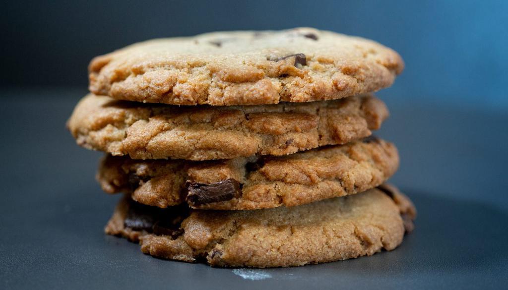 Chocolate Chunk Cookies, 6-Pack · 6 Chocolate Chunk Cookies