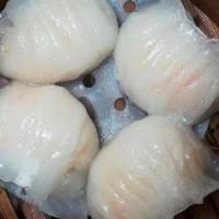 Shrimp Dumplings (Har Gow) · 水 晶 明 蝦 餃.