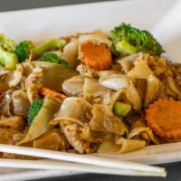 Pad See Ew · Gluten free. Sautéed broad noodles with choice of protein (Beef, Chicken, Pork, Tofu, Veggie...