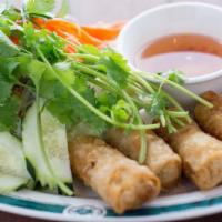 Cha Gio Chay (Vegetarian Egg Rolls) · Vegetarian egg rolls with tofu and vegetable (6 pieces)