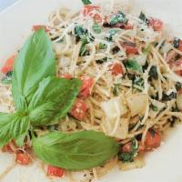 Spaghetti Al Fresco · Tomatoes, basil, onions, fresh garlic sauteed in olive oil and Parmesan. Vegetarian.
