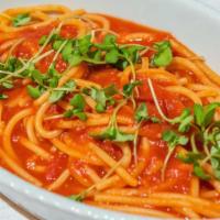 Organic Cipriani Spaghetti Al Pomodoro Con Basilico · 