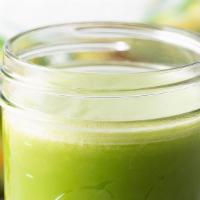 Jugo Verde · 10 natural nutrients, cucumber, celery stick, parsley, spinach, nopal, pineapple, apple, ora...