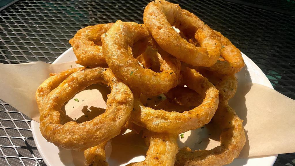 Ipa Onion Rings · Sliced fresh sweet onions, dipped in IPA beer batter and served with
ranch for dipping.