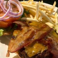 Tillamook Bacon Cheese Burger · Lettuce, tomato, onion, termigator sauce,smoked bacon, Tillamook
sharp cheddar & 1000 island.
