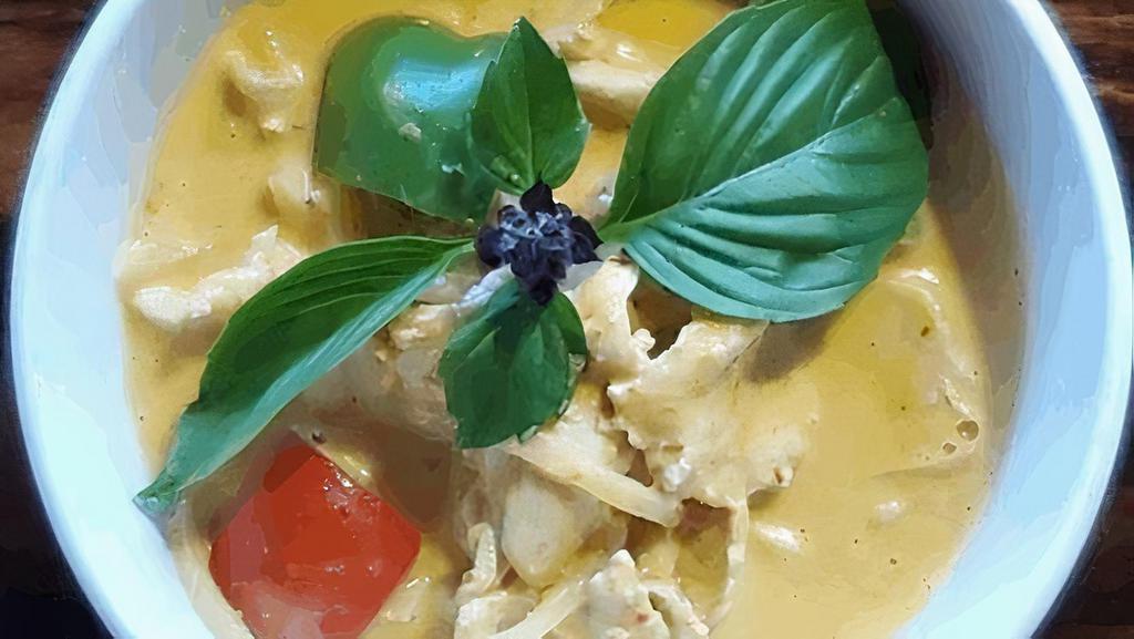 Red Curry · Bell pepper, bamboo and basil in medium spicy red curry sauce.