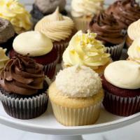 Assorted Cupcakes (4) · A daily selection of cupcakes. Customization not available. Size: regular size
Qty: 4