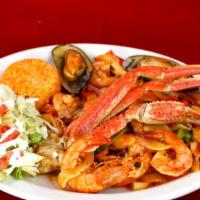 Ryan'S Special  · Shrimp, crab, and clams with ranchero sauce.