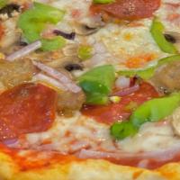 Supreme · Pepperoni, sausage, red onions, mushrooms, green peppers.