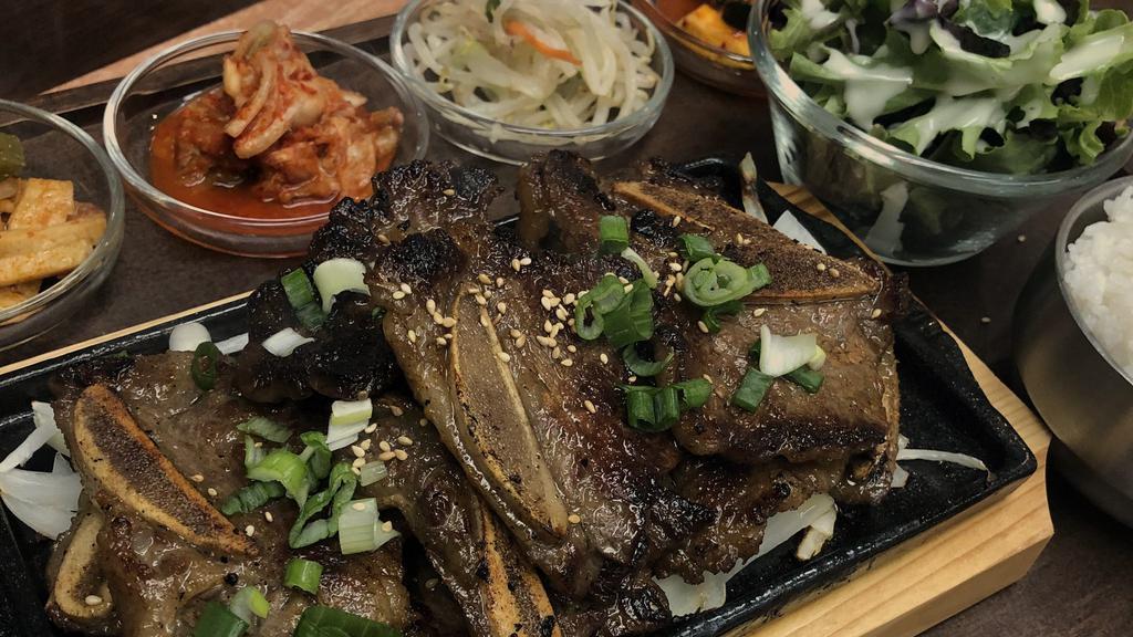 La Galbi (Beef Short Rib) · Grilled marinated beef short rib.