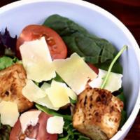 Ents / Chef'S Salad · Organic Greens, Romaine, Seasonal Fruits, Parmesan Cheese, Garlic Crouton, Champagne Vinaigr...