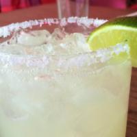 T9 Margarita · El Jimador blanco, fresh lime and triple sec