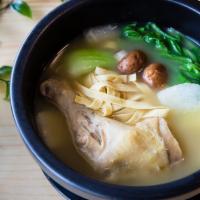 Chicken Rice Noodles With Chicken Leg/鸡汤米线 · Chicken soup base with whole chicken leg, rice noodles, and vegetables